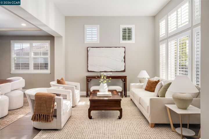 Property Photo:  3044 Sorrelwood Dr  CA 94582 