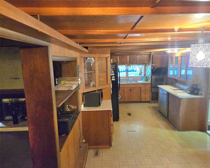 Property Photo:  12783 W Lake Road  PA 16411 