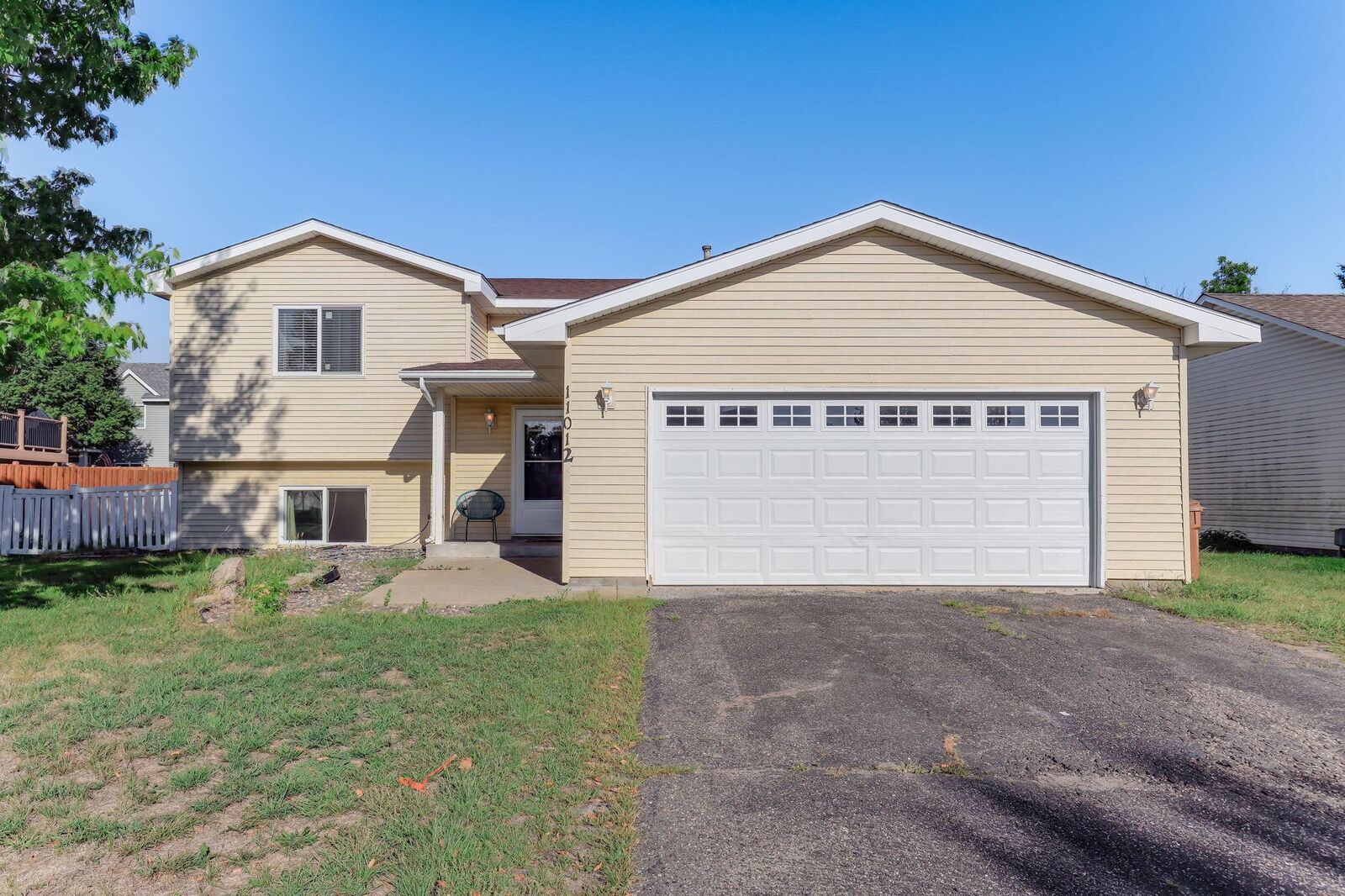 Property Photo: 11012 Edgewood Avenue N MN 55316