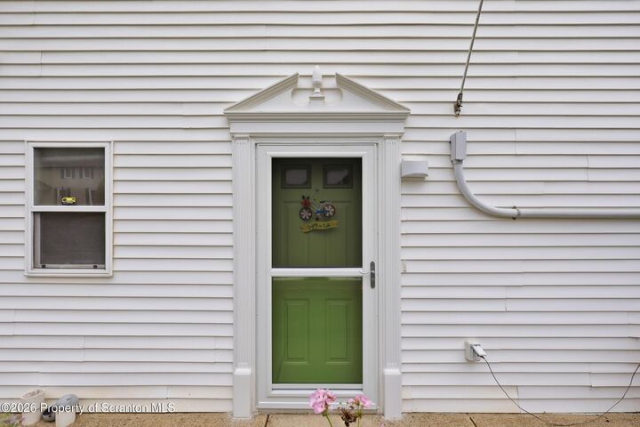 Property Photo:  167 Van Brunt Street  PA 18444 