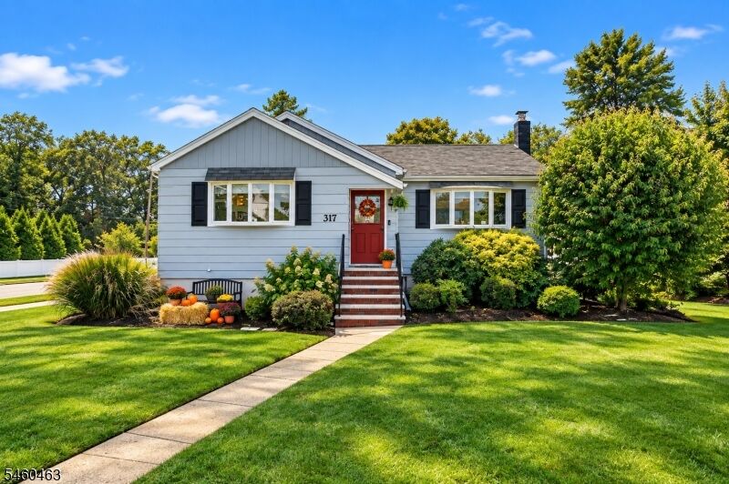Property Photo: 317 Newark Pompton Tpke NJ 07444