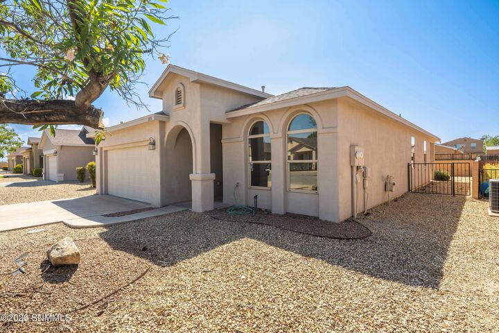 Property Photo:  2831 La Union Court  NM 88007 