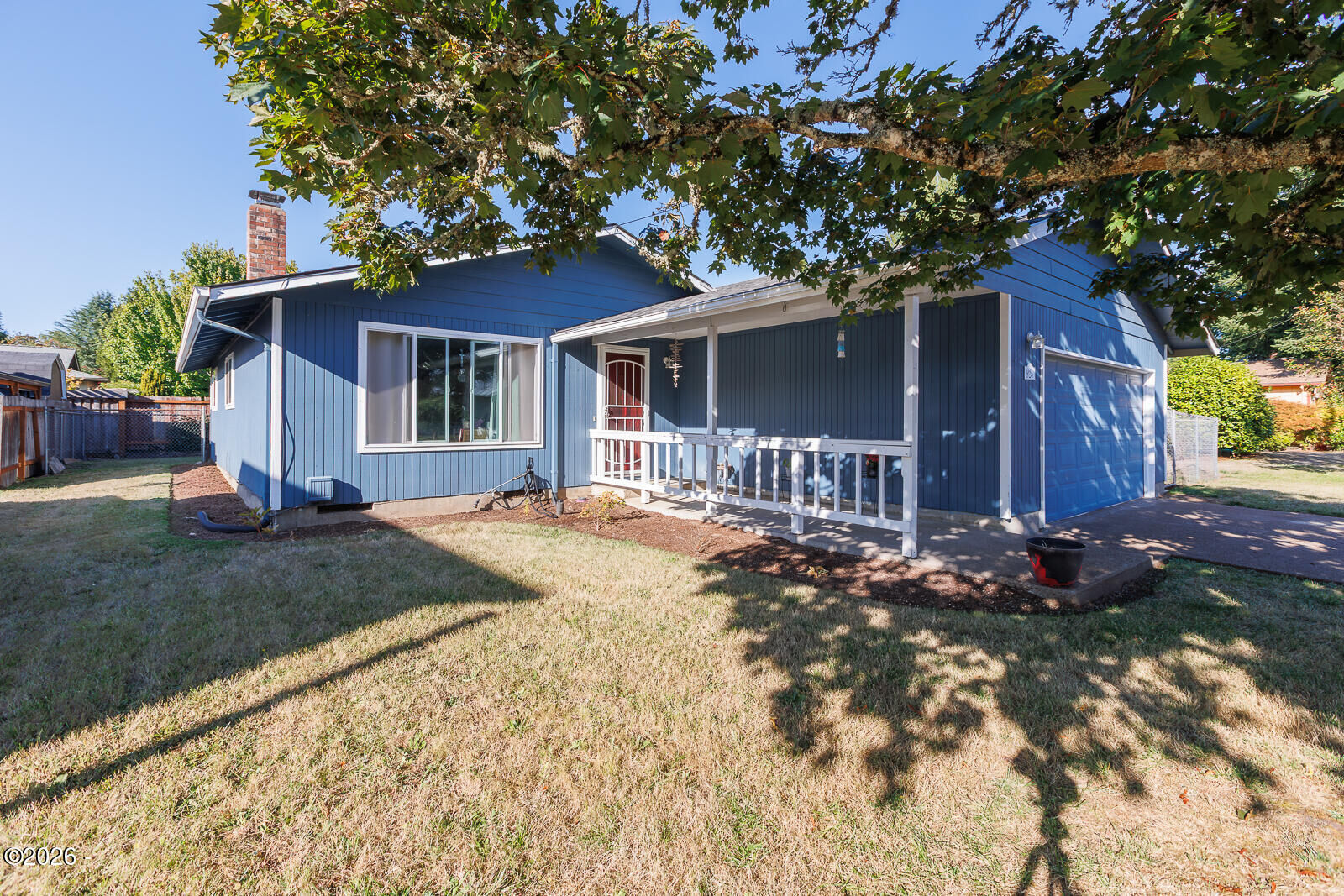 Property Photo:  925 SE Viewmont Avenue  OR 97333 