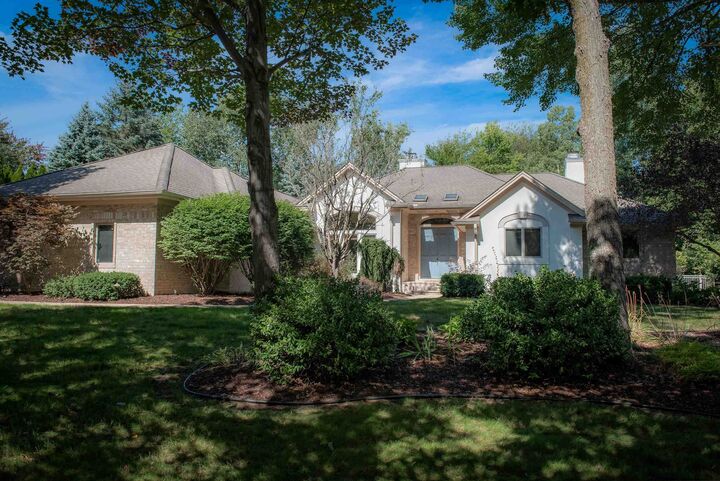 Property Photo:  1315 Foxwood  MI 48642 