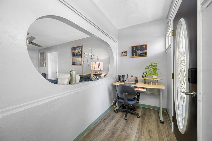 Property Photo:  8444 8th Way N  FL 33702 