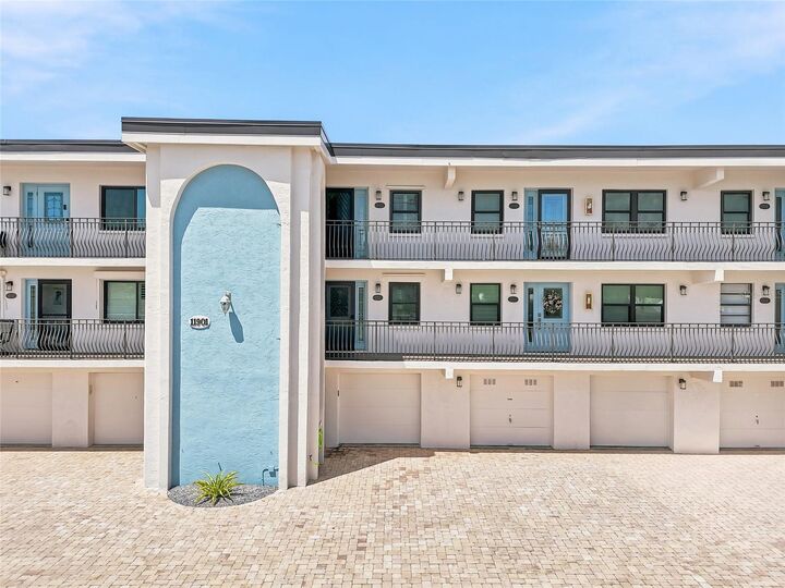 Property Photo: 11901 Lagoon Lane 202 FL 33706
