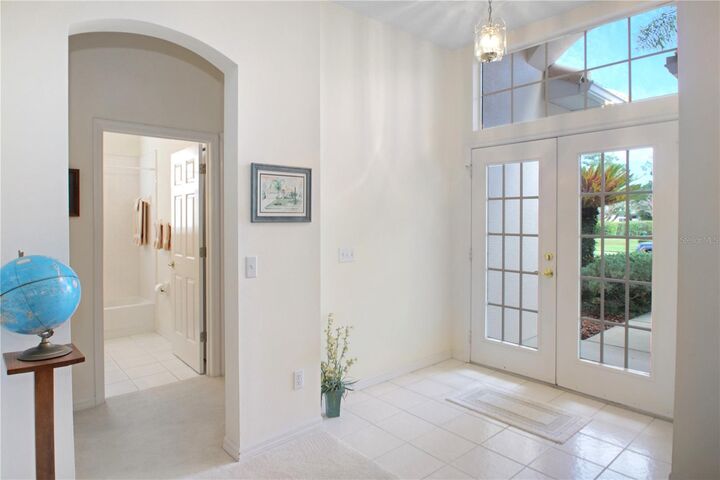 Property Photo: 339 Foxhill Drive FL 32713