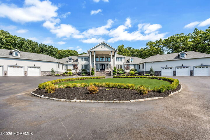 Property Photo:  6 Parker Court  NJ 08510 