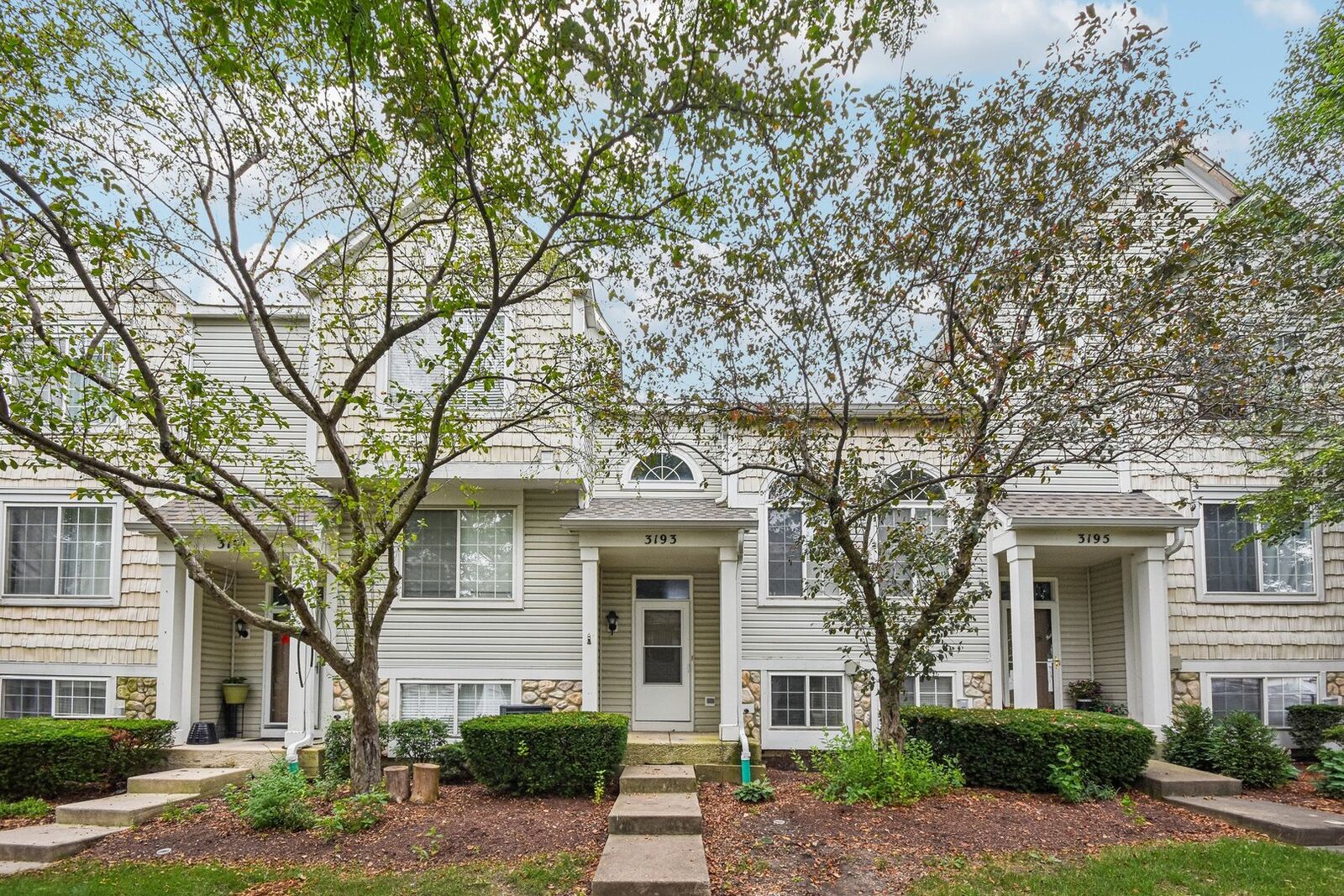 Property Photo:  3193 Ketch Court  IL 60503 