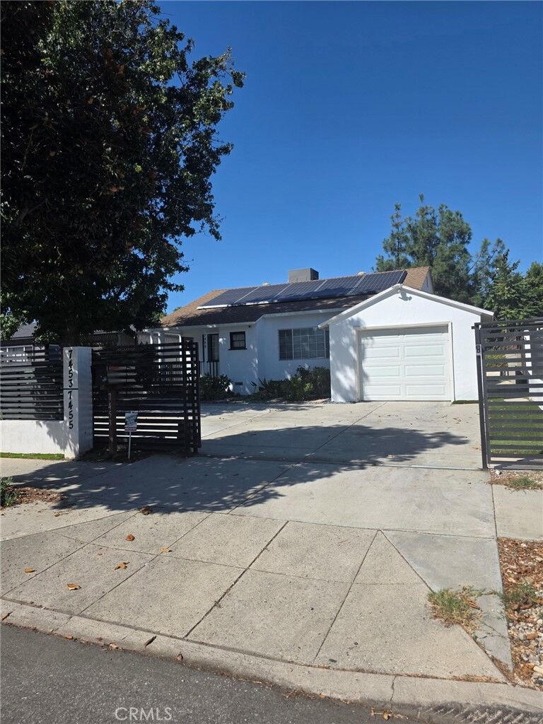 Property Photo: 7453 Blewett Avenue CA 91406