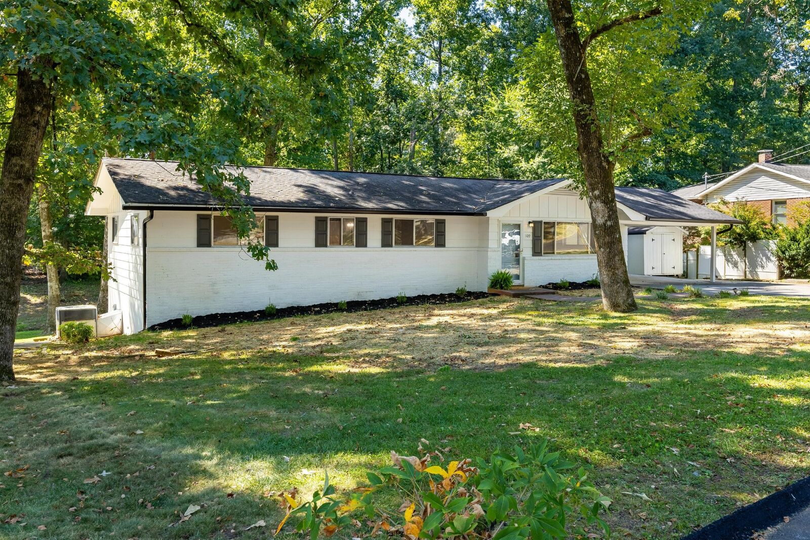 Property Photo:  1109 Peerless Dr NW  TN 37312 