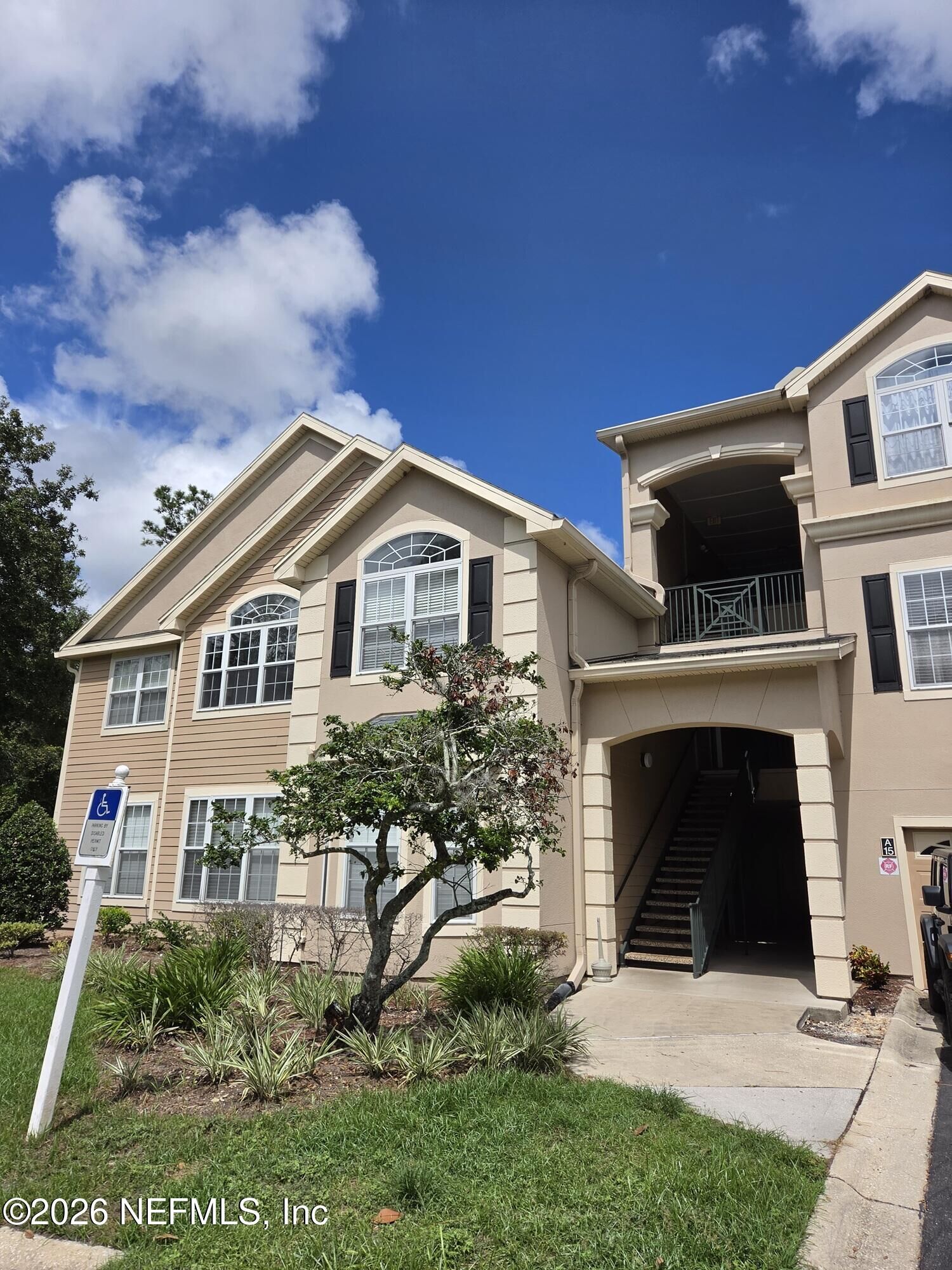 Property Photo: 13810 Sutton Park Drive 1526 FL 32224