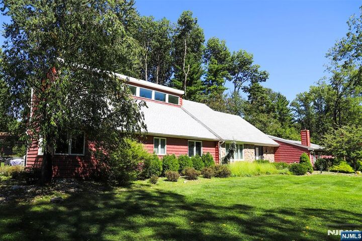 Property Photo:  3 Openaki Road  NJ 07869 