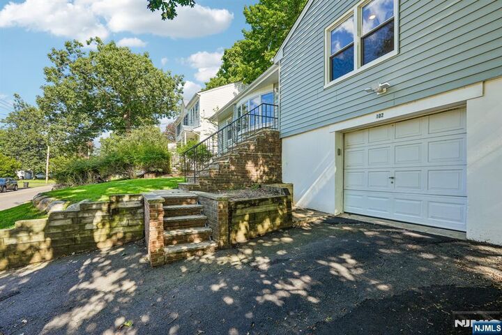 Property Photo:  102 Hiawatha Boulevard  NJ 07436 