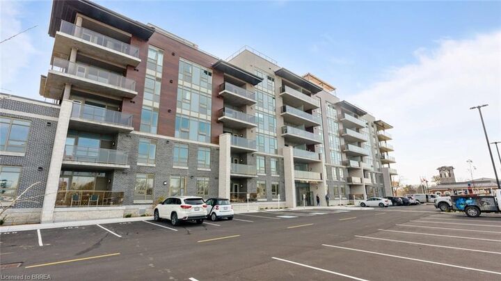 Property Photo:  34 Norman Street 307  ON N3R 2Y1 