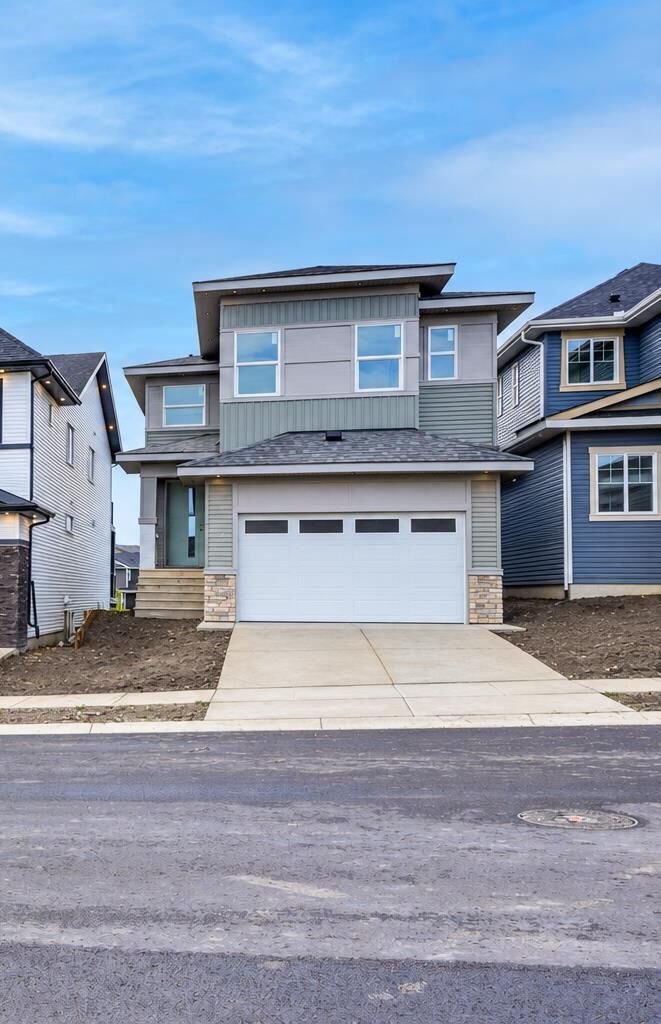 Property Photo: 29 Heritage Park AB T4C 3G9