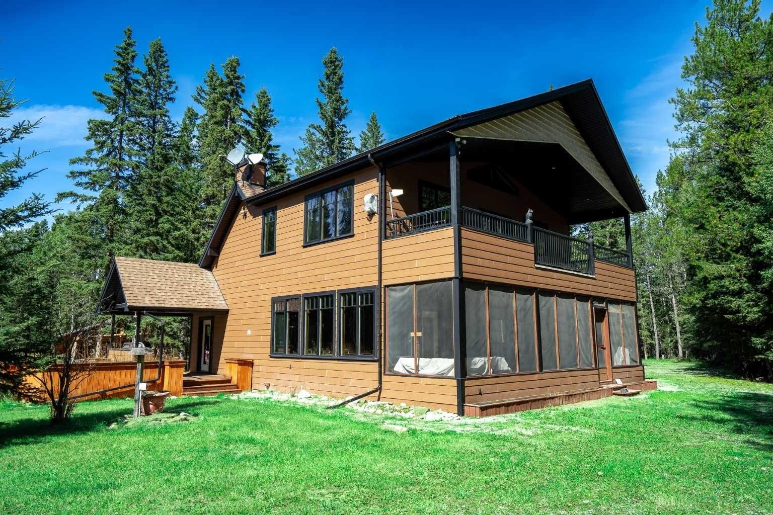 Property Photo: 370040 Range Road 6-3 AB T4T 2A3