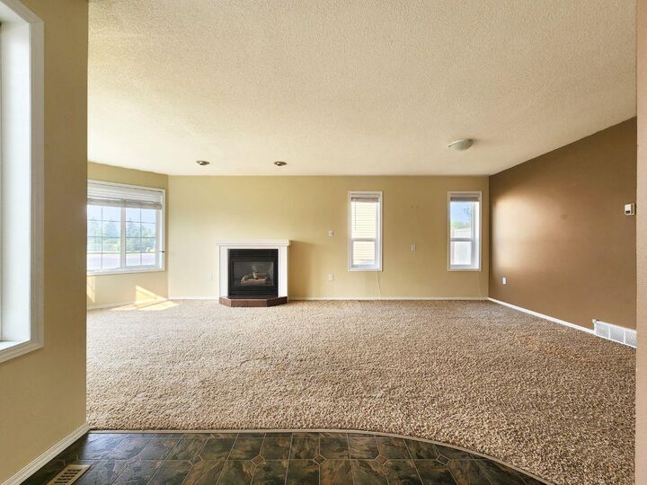 Property Photo:  613 26 Th Street  AB T0L 0Z0 