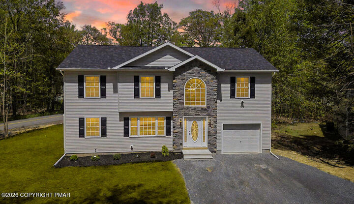 Property Photo: 2142 Wild Cherry Ln 11 Lane PA 18466