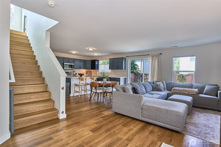 Property Photo: 21636 SE 298th Pl WA 98042