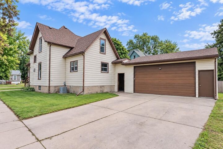 Property Photo: 756 8th Street WI 53511