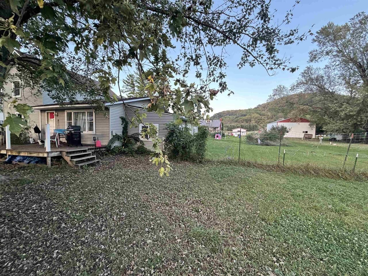 Property Photo:  25303 Jefferson Street  WI 53581 