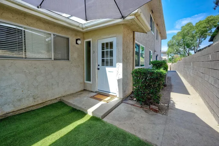 Property Photo: 12166 Orange Crest Ct. 3 CA 92040