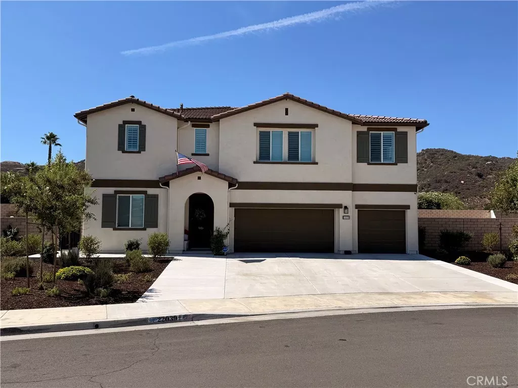 Property Photo:  22039 Sky Meadow  CA 92595 