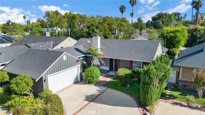 Property Photo:  13916 Cohasset Street  CA 91405 