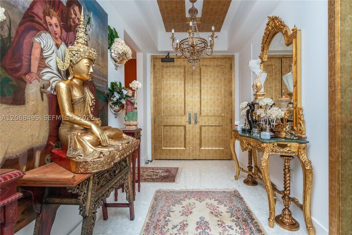 Property Photo: 1425 Brickell Av 45D FL 33131