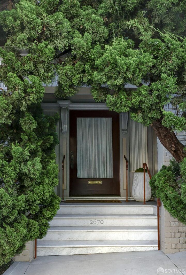 Property Photo:  2670 Pierce Street  CA 94123 