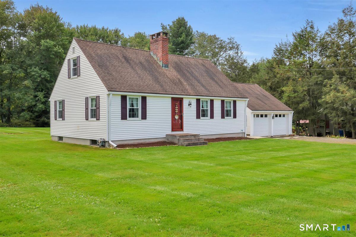 Property Photo:  676 Bush Hill Road  CT 06040 
