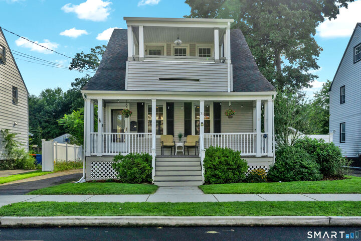 Property Photo:  51 N Pearl Street  CT 06450 