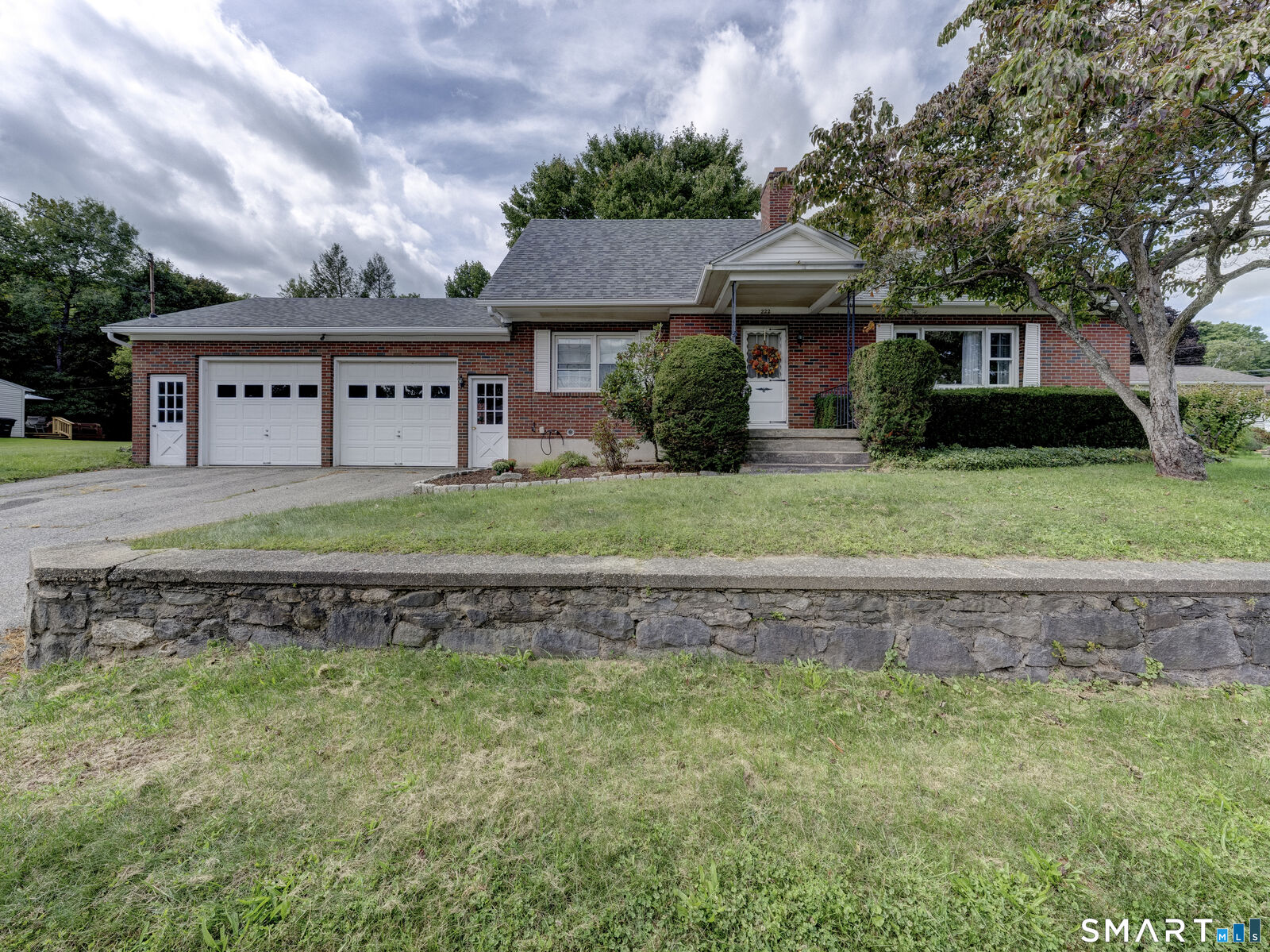 Property Photo: 222 Maplewood Avenue CT 06790