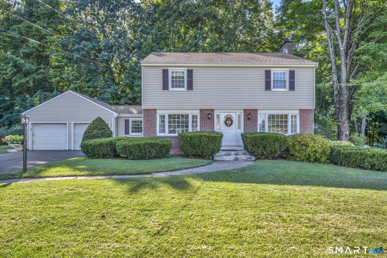 Property Photo:  130 Skyline Drive  CT 06489 