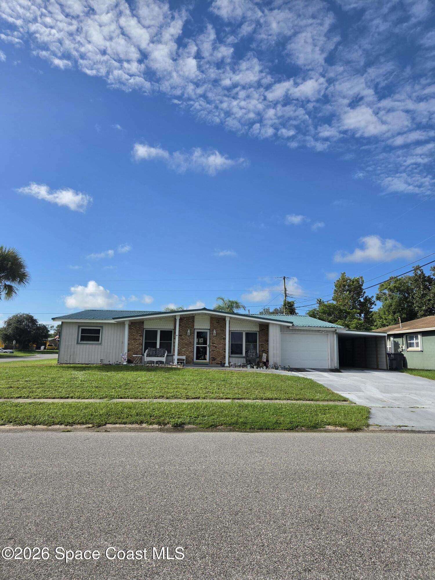Property Photo: 1505 Jamaica Street FL 32780