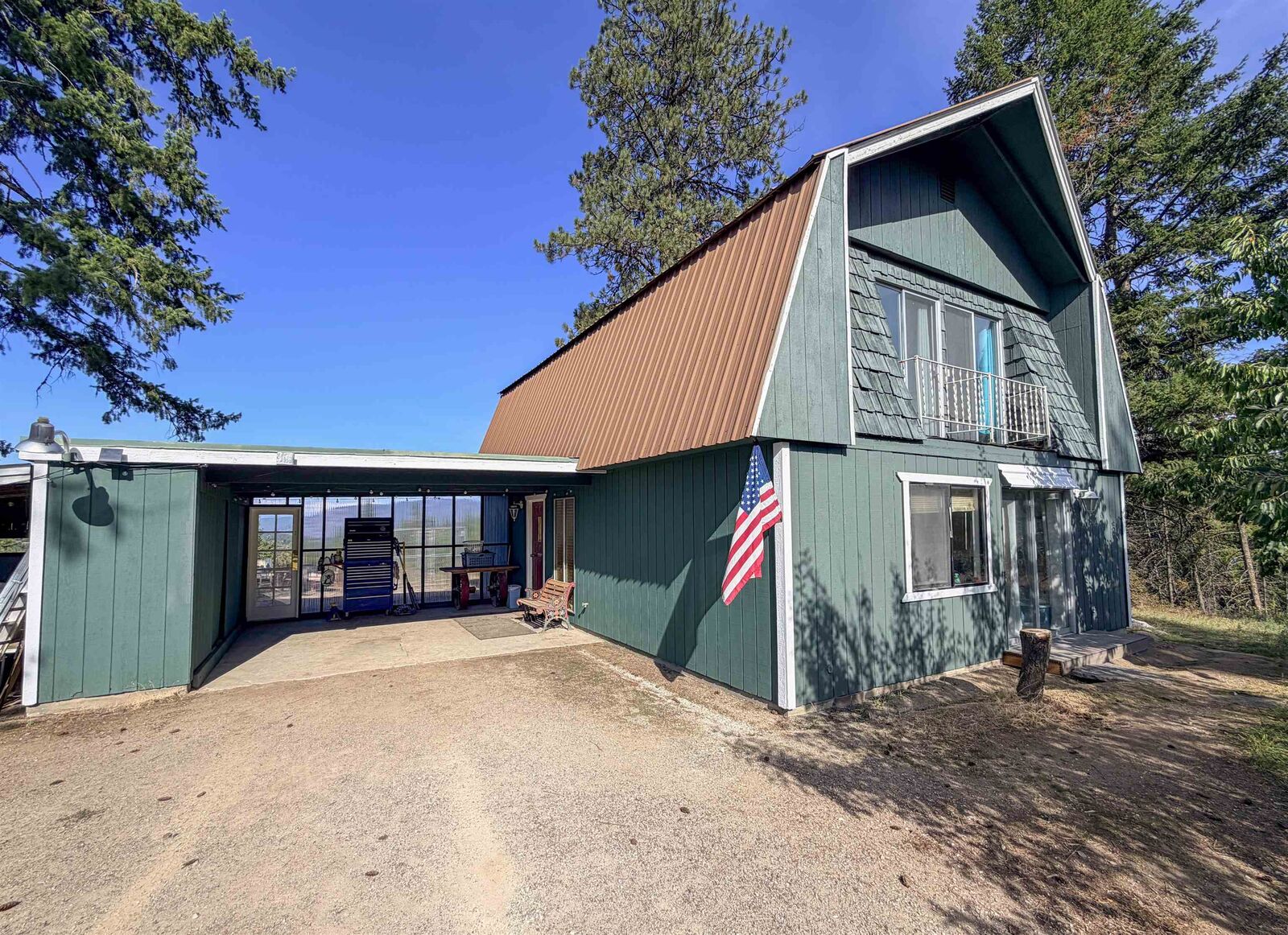 Property Photo:  2231 Blue Creek Locke Rd  WA 99101 