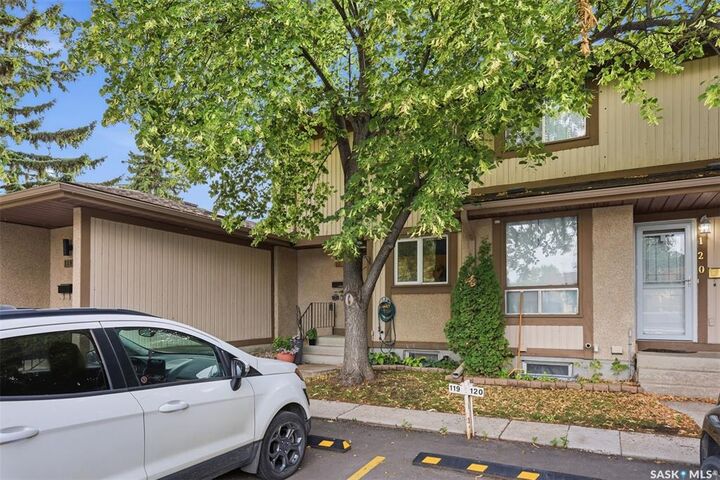 Property Photo:  1128 McKercher Drive 119  SK S7H 4Y7 