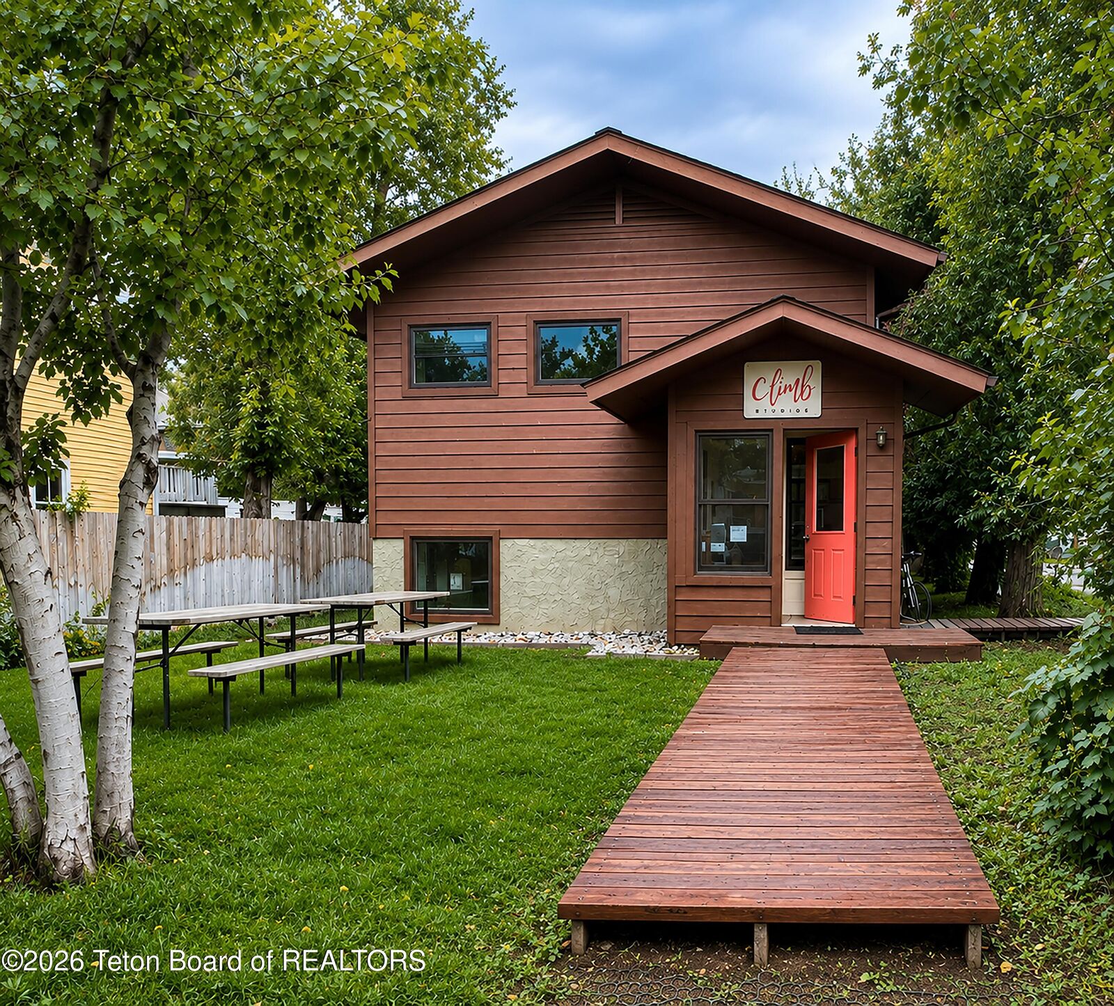 Property Photo:  255 E Simpson Avenue  WY 83001 