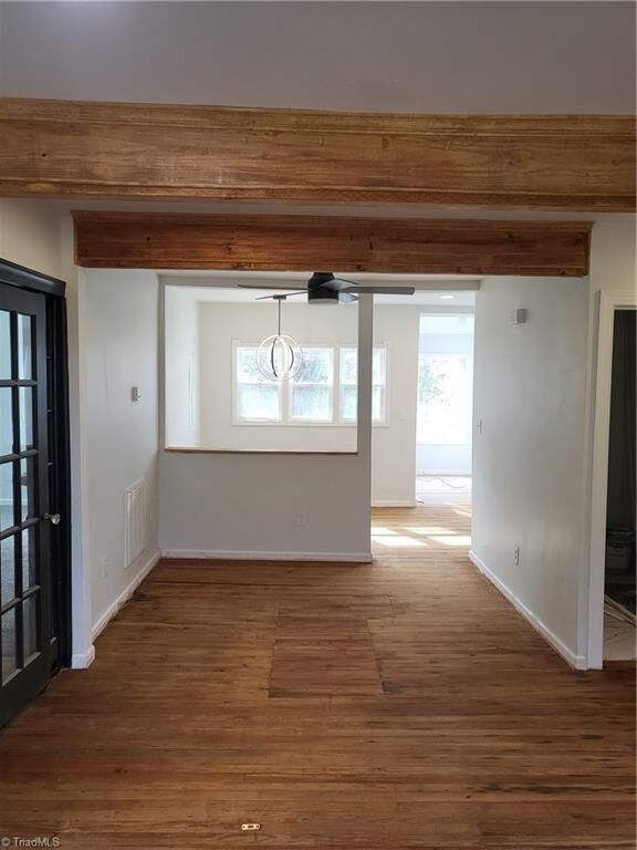 Property Photo:  