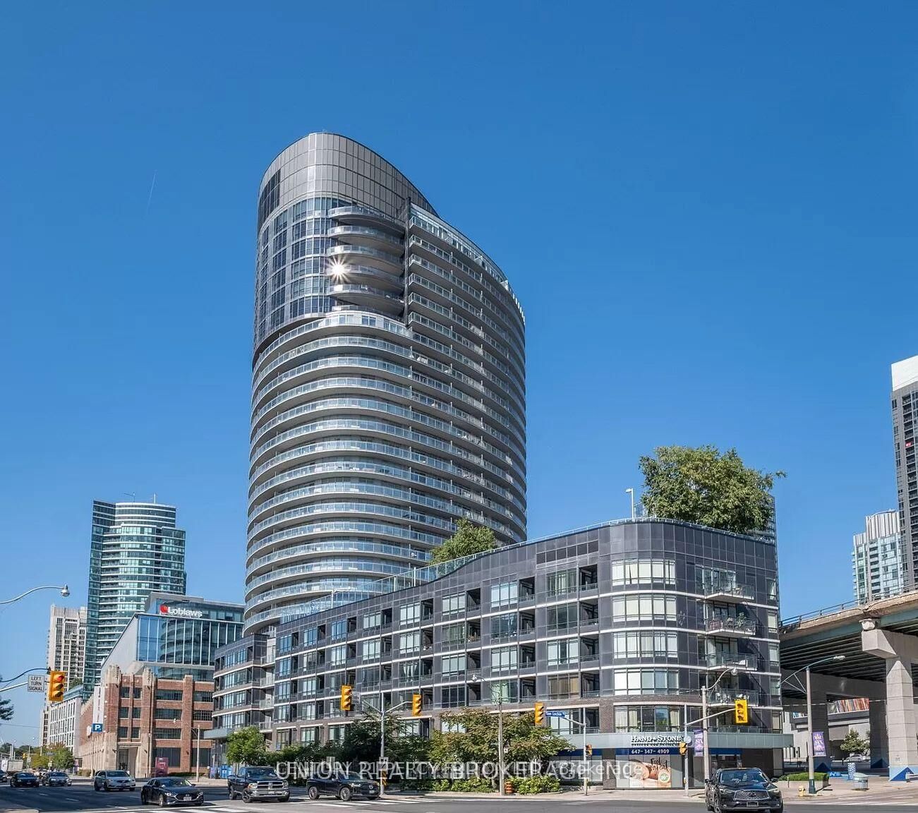 Property Photo: 38 Dan Leckie Way 2112 ON M5V 2V6