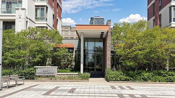 Property Photo: 57 Upper Duke Crescent 102 ON L6G 0B9
