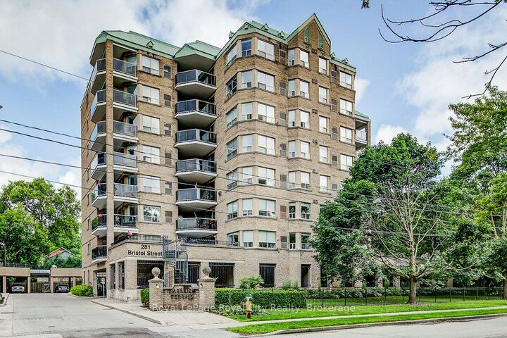 Property Photo:  281 Bristol Street 204  ON N1H 8J3 