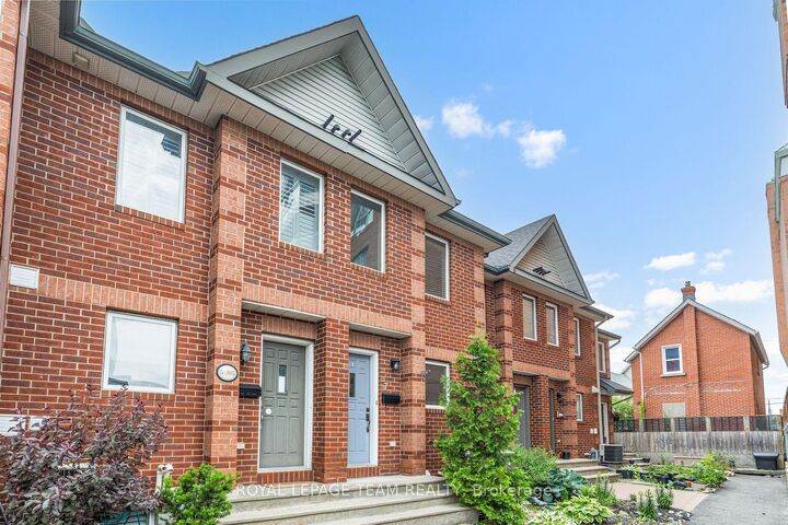 Property Photo:  395 Bell Street S 7  ON K1S 4K5 