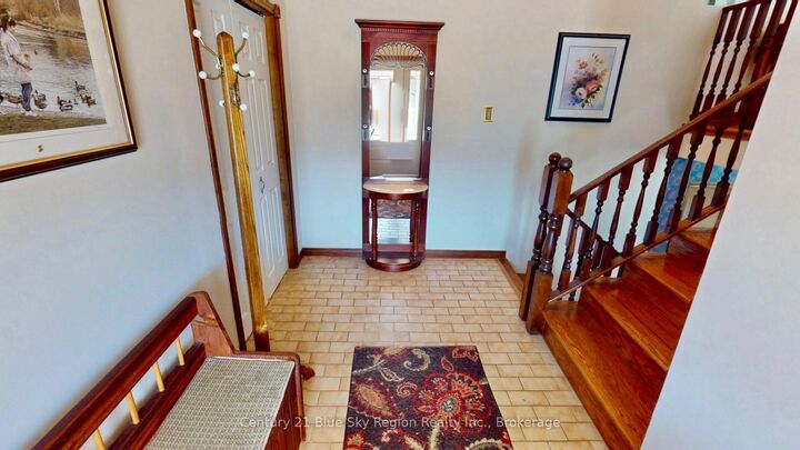 Property Photo:  98 Labreche Drive  ON P1A 3R5 