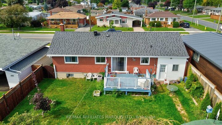 Property Photo:  240 Lemay Street  ON K6H 3C4 