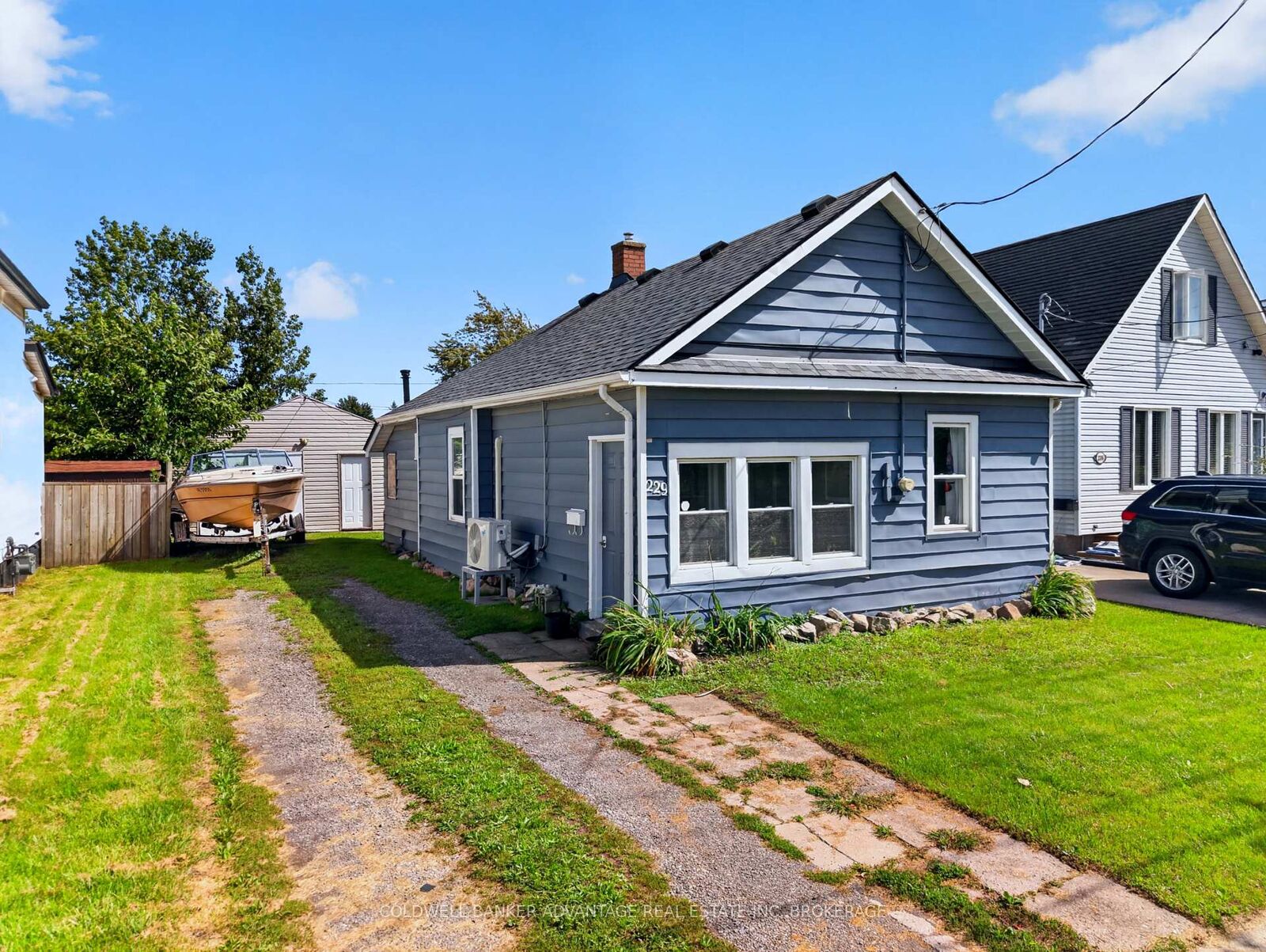 Property Photo:  229 Dain Avenue  ON L3B 3E7 