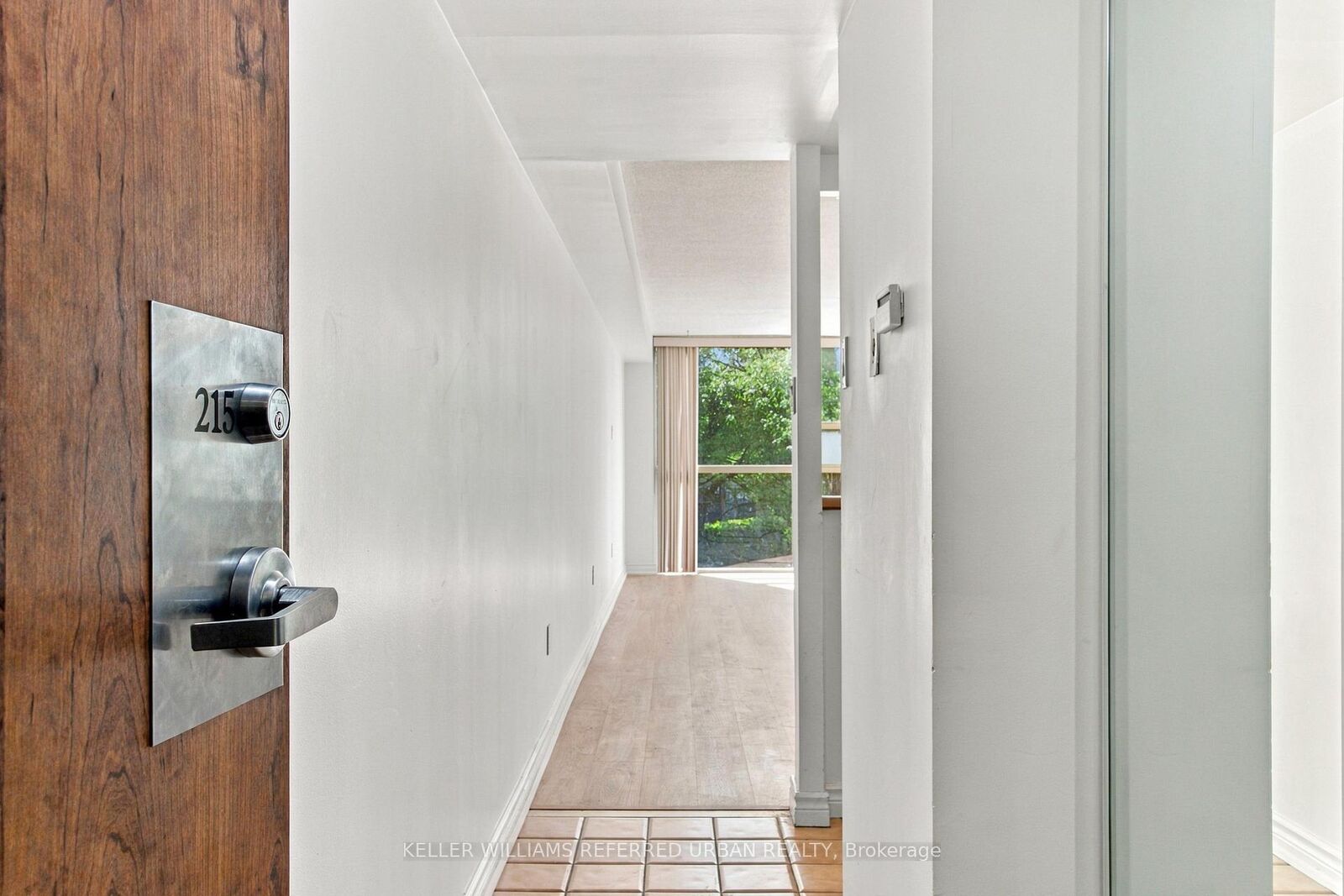 Property Photo: 705 King Street W 215 ON M5V 2W8