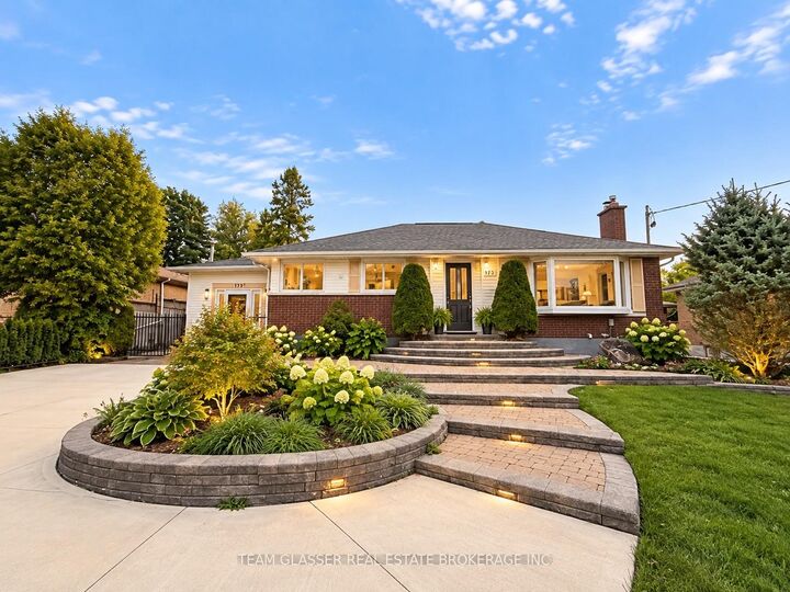 Property Photo:  173 Base Line Road W 1  ON N6G 1V8 