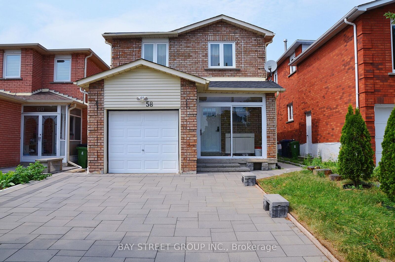 Property Photo:  58 Alanbull Square  ON M1V 4M1 